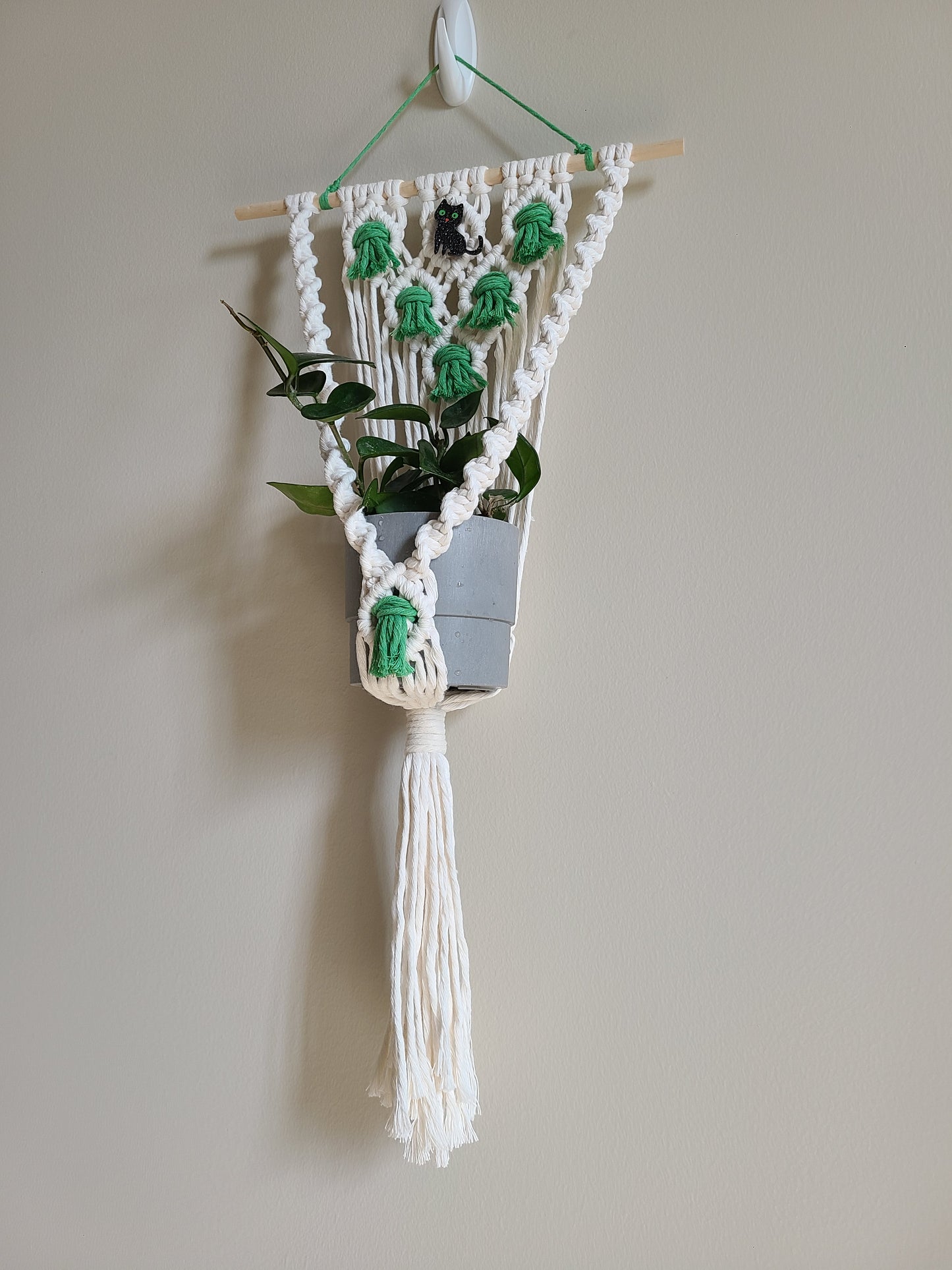 Black Cat Plant Hanger