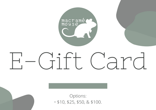 Macramé Mouse Gift Card