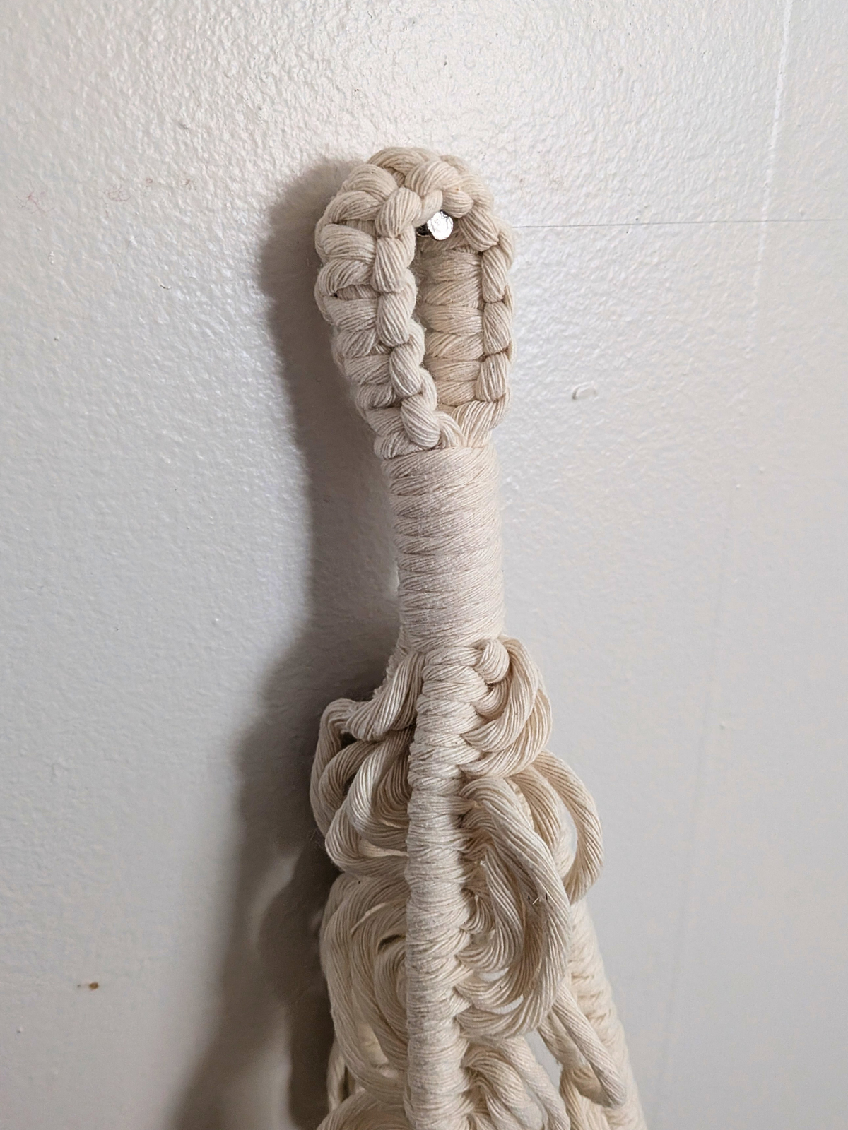 Retro Wave Plant Hanger